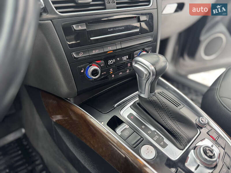 Внедорожник / Кроссовер Audi Q5 2015 в Дрогобыче