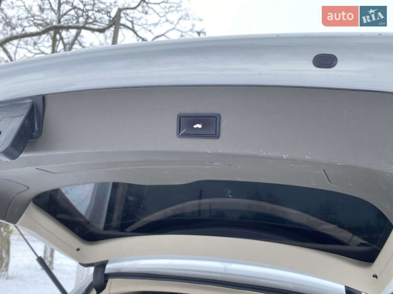 Внедорожник / Кроссовер Audi Q5 2011 в Полтаве