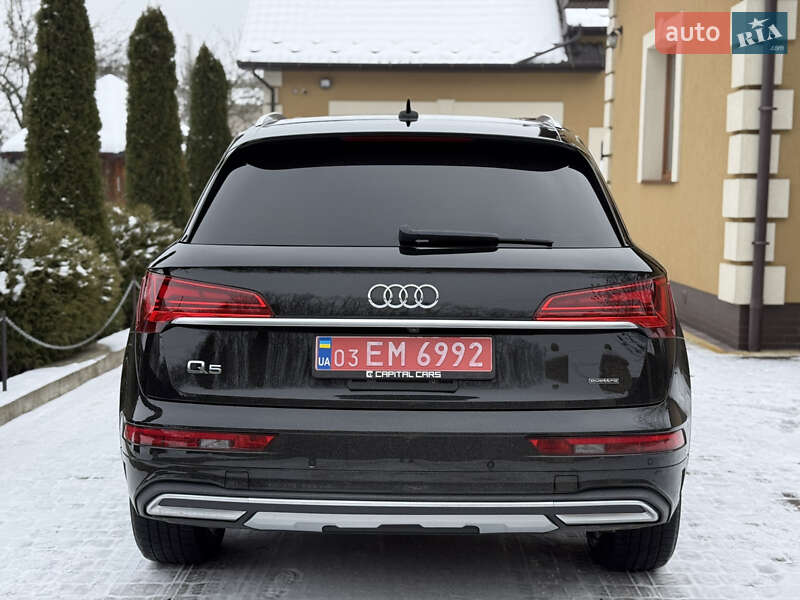 Внедорожник / Кроссовер Audi Q5 2020 в Ивано-Франковске