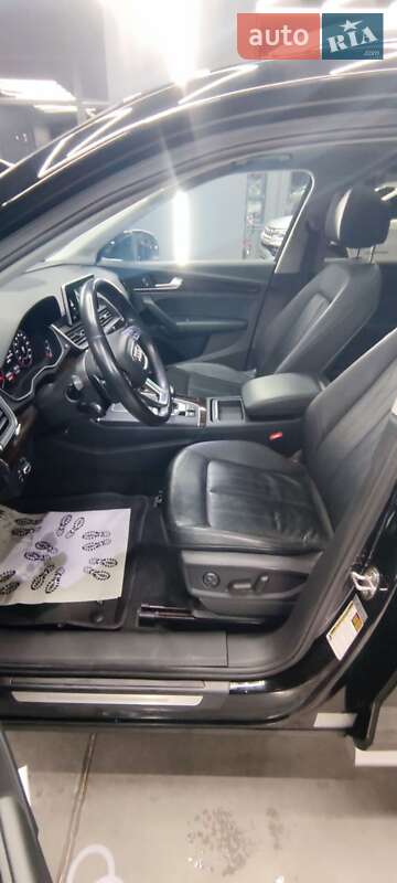 Внедорожник / Кроссовер Audi Q5 2018 в Киеве фото 25 Внедорожник / Кроссовер Audi Q5 2018 в Киеве