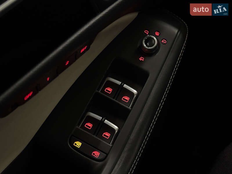 Внедорожник / Кроссовер Audi Q5 2014 в Николаеве