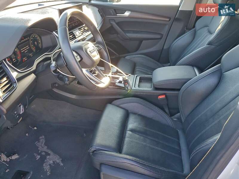 Внедорожник / Кроссовер Audi Q5 2021 в Львове