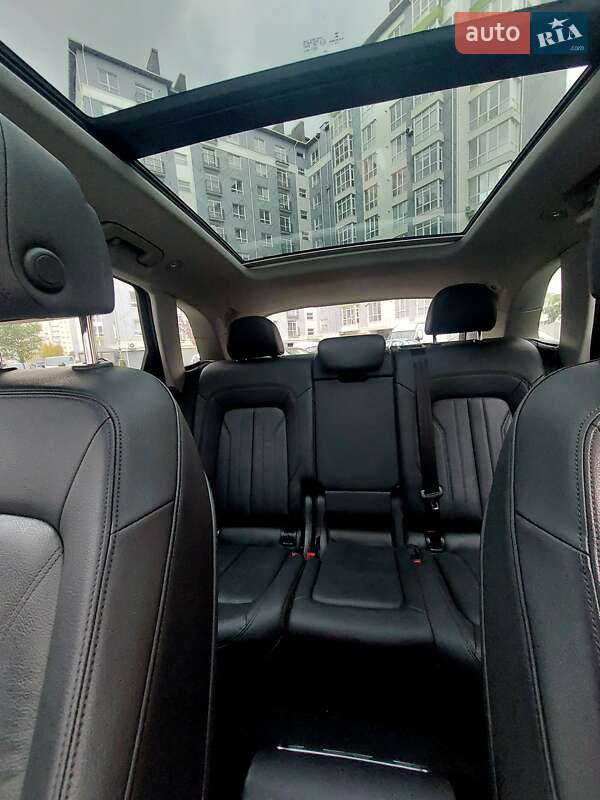 Внедорожник / Кроссовер Audi Q5 2018 в Ивано-Франковске