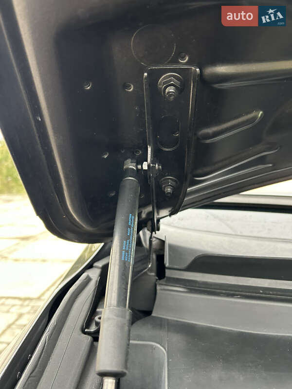 Внедорожник / Кроссовер Audi Q5 2014 в Самборе фото 41 Внедорожник / Кроссовер Audi Q5 2014 в Самборе