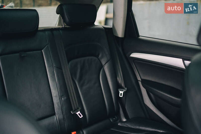 Внедорожник / Кроссовер Audi Q5 2012 в Луцке