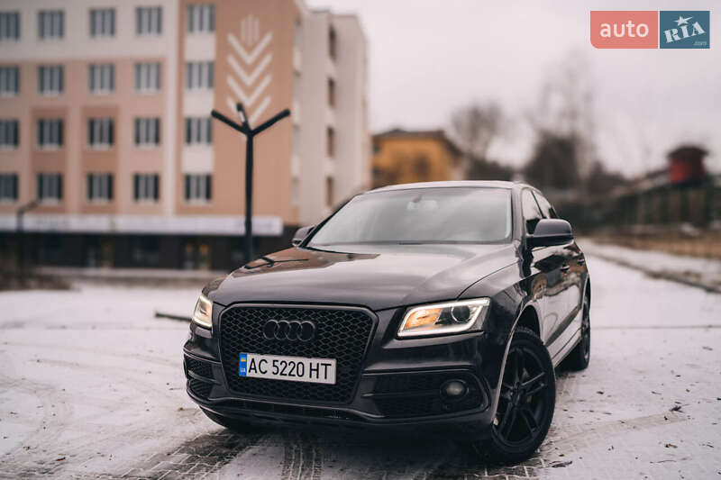 Внедорожник / Кроссовер Audi Q5 2012 в Луцке