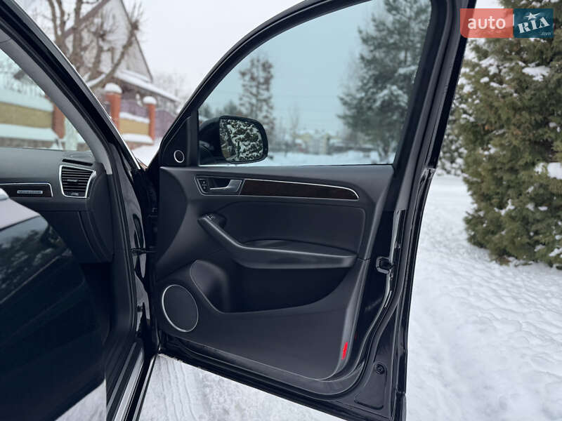 Внедорожник / Кроссовер Audi Q5 2014 в Ровно