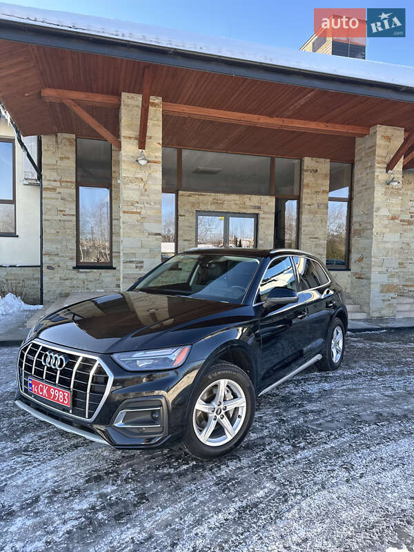Внедорожник / Кроссовер Audi Q5 2021 в Львове