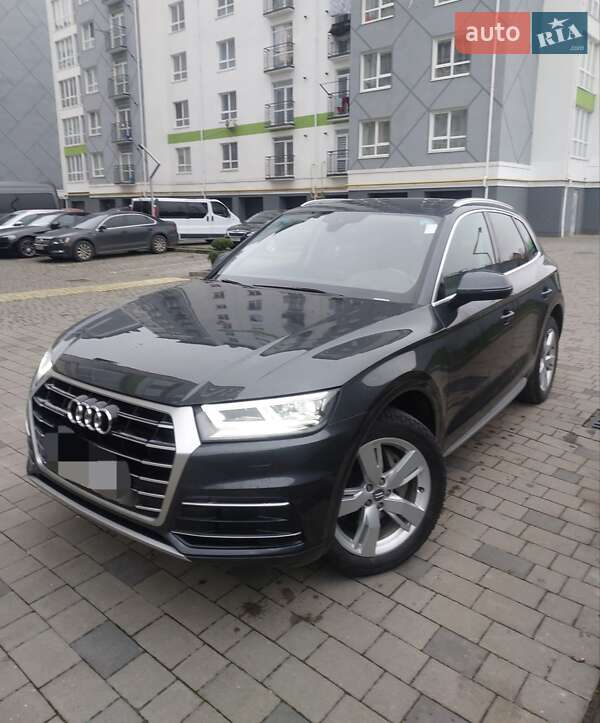 Внедорожник / Кроссовер Audi Q5 2018 в Ивано-Франковске