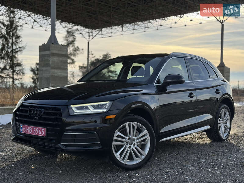 Внедорожник / Кроссовер Audi Q5 2018 в Самборе