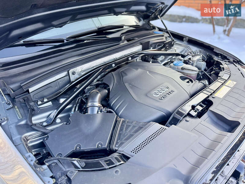 Внедорожник / Кроссовер Audi Q5 2013 в Киеве