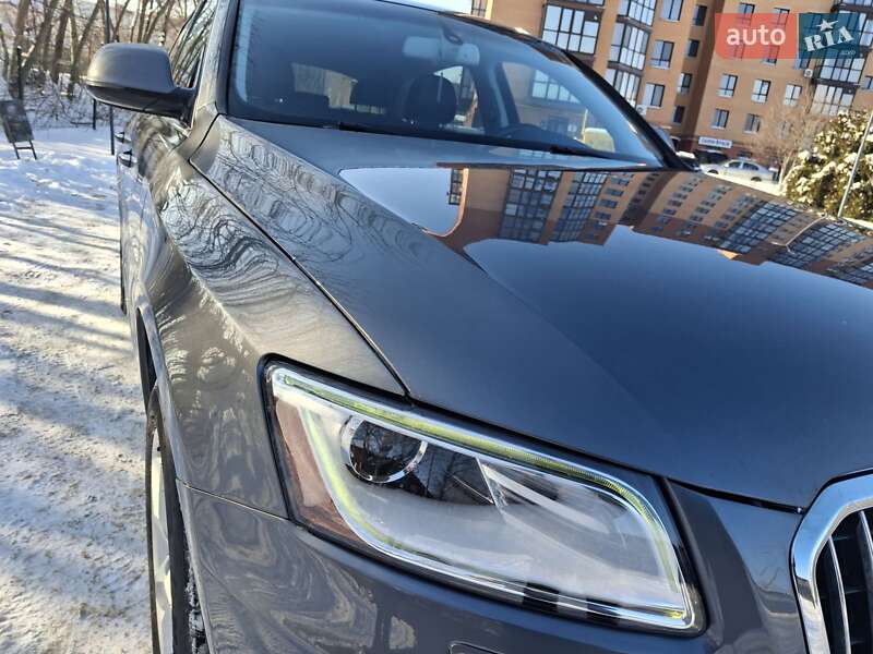 Внедорожник / Кроссовер Audi Q5 2014 в Каменец-Подольском