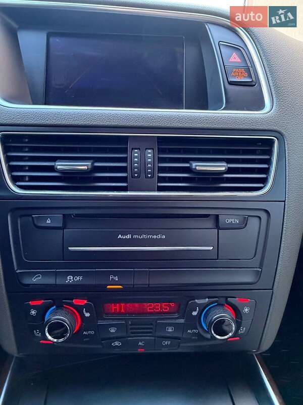 Внедорожник / Кроссовер Audi Q5 2011 в Львове