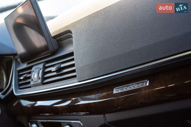 Внедорожник / Кроссовер Audi Q5 2018 в Львове