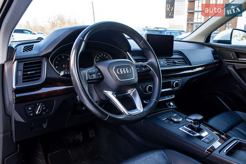 Внедорожник / Кроссовер Audi Q5 2018 в Львове