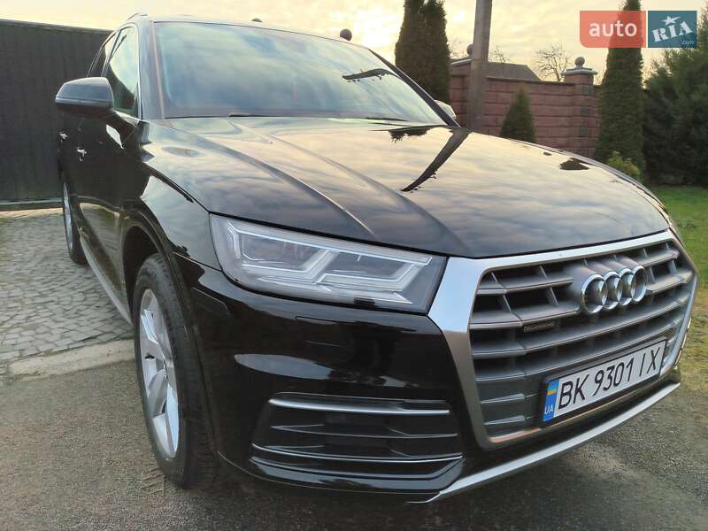 Позашляховик / Кросовер Audi Q5 2018 в Костопілі