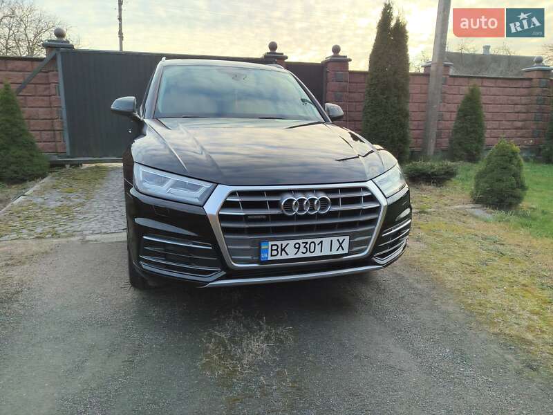 Позашляховик / Кросовер Audi Q5 2018 в Костопілі