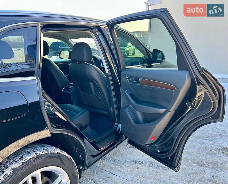 Внедорожник / Кроссовер Audi Q5 2015 в Киеве