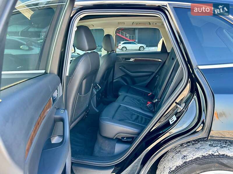 Внедорожник / Кроссовер Audi Q5 2015 в Киеве