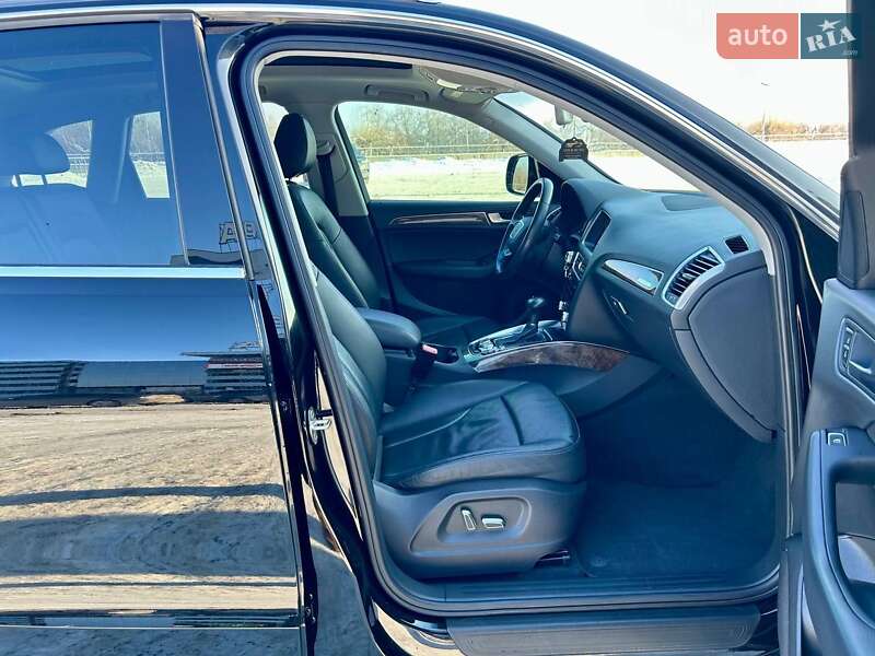 Внедорожник / Кроссовер Audi Q5 2015 в Киеве