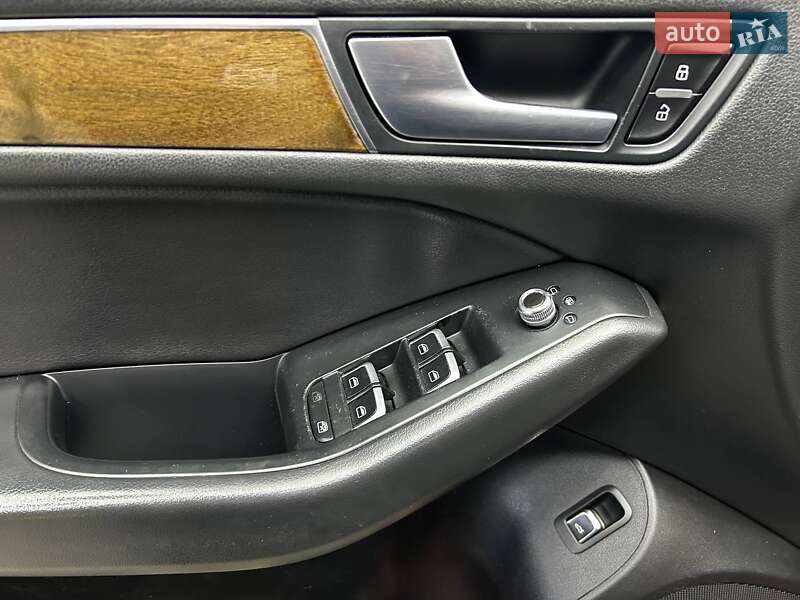 Внедорожник / Кроссовер Audi Q5 2016 в Черновцах