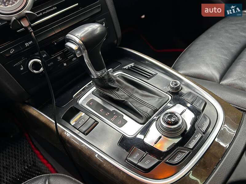 Внедорожник / Кроссовер Audi Q5 2016 в Черновцах