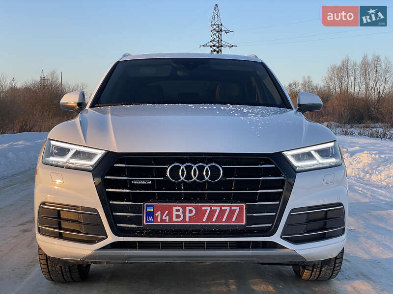 Позашляховик / Кросовер Audi Q5 2018 в Львові