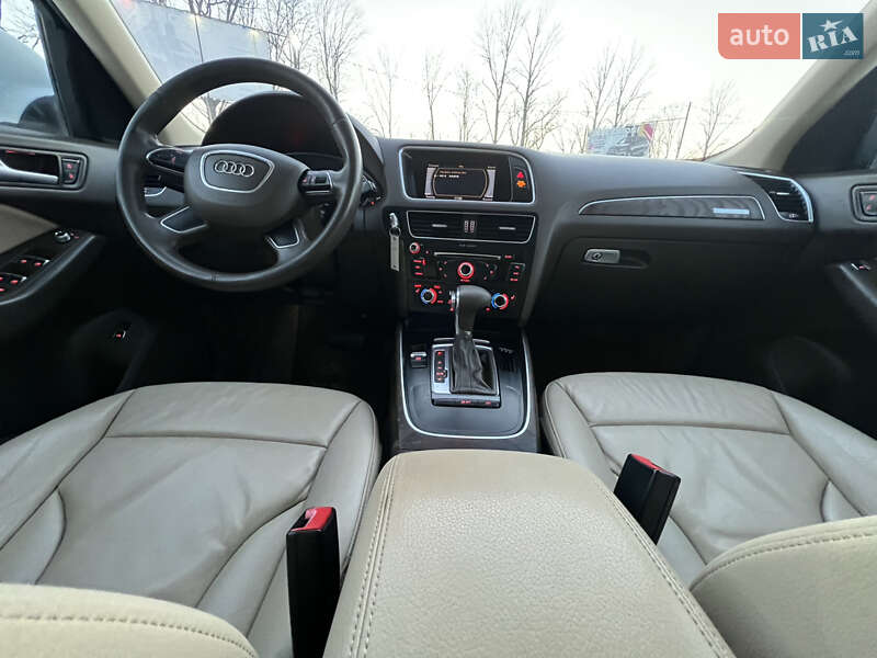 Позашляховик / Кросовер Audi Q5 2013 в Івано-Франківську