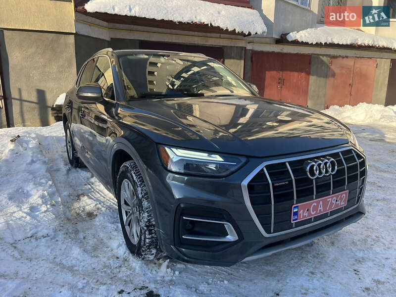 Позашляховик / Кросовер Audi Q5 2021 в Львові