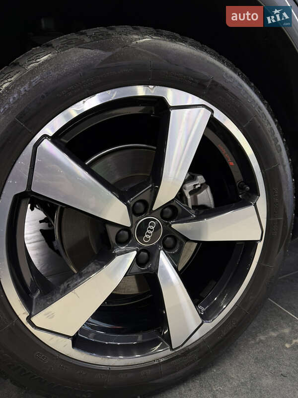 Внедорожник / Кроссовер Audi Q5 2021 в Киеве фото 45 Внедорожник / Кроссовер Audi Q5 2021 в Киеве