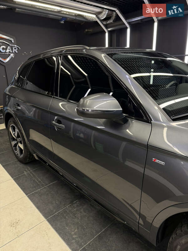 Внедорожник / Кроссовер Audi Q5 2021 в Киеве фото 44 Внедорожник / Кроссовер Audi Q5 2021 в Киеве