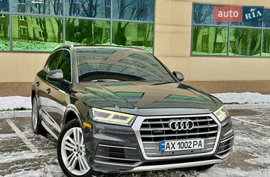 Внедорожник / Кроссовер Audi Q5 2017 в Харькове