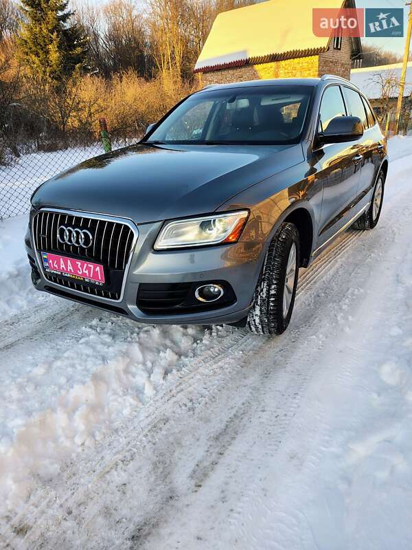 Внедорожник / Кроссовер Audi Q5 2015 в Ивано-Франковске