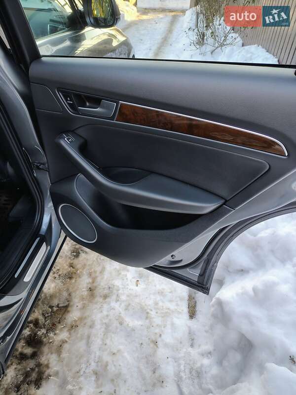 Внедорожник / Кроссовер Audi Q5 2015 в Ивано-Франковске