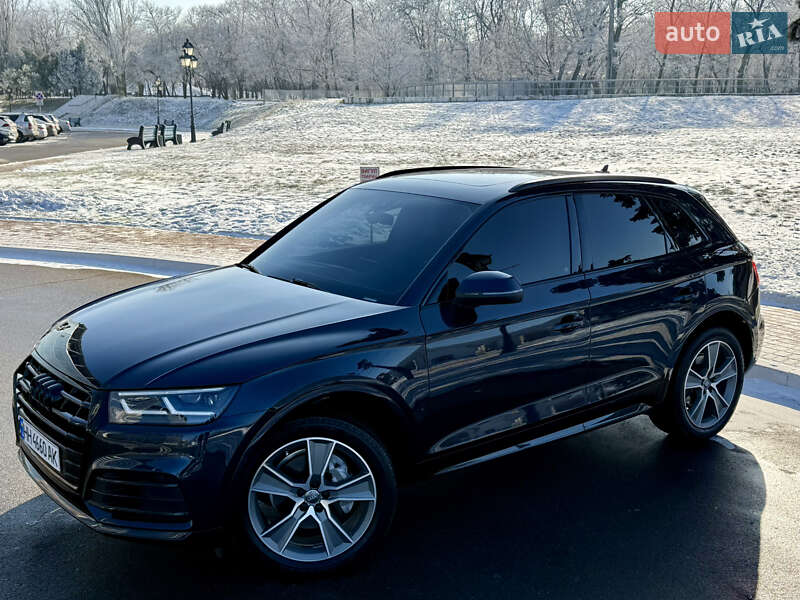 Внедорожник / Кроссовер Audi Q5 2020 в Одессе фото 11 Внедорожник / Кроссовер Audi Q5 2020 в Одессе