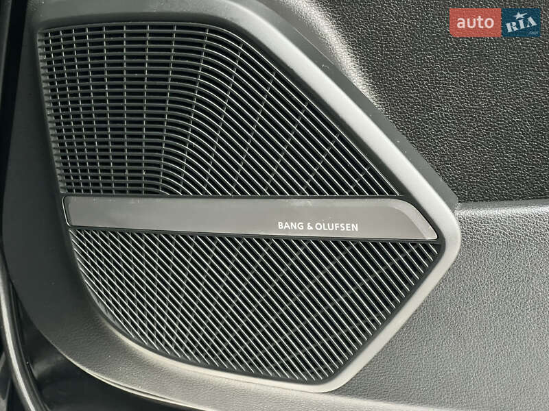 Внедорожник / Кроссовер Audi Q5 2018 в Киеве фото 55 Внедорожник / Кроссовер Audi Q5 2018 в Киеве