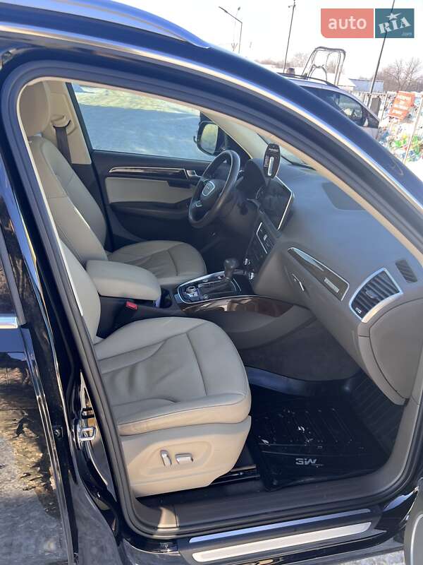 Внедорожник / Кроссовер Audi Q5 2016 в Владимире