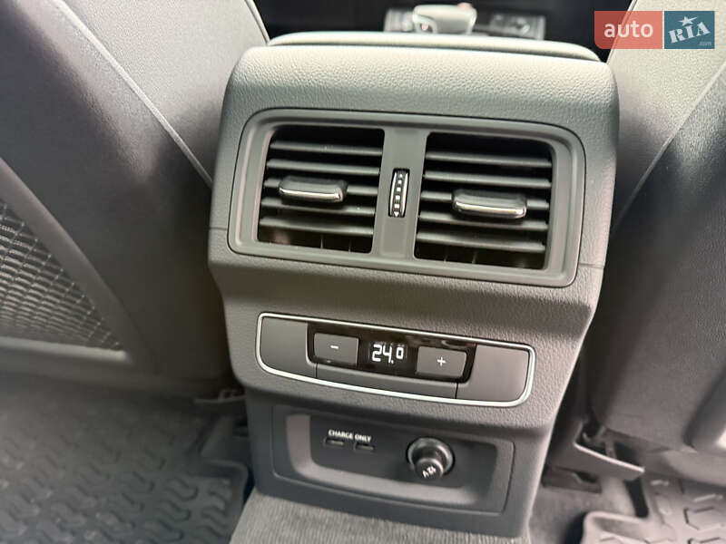 Внедорожник / Кроссовер Audi Q5 2023 в Стрые