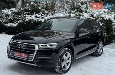 Позашляховик / Кросовер Audi Q5 2018 в Умані