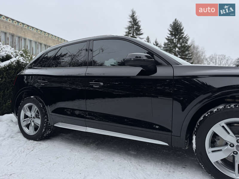 Внедорожник / Кроссовер Audi Q5 2018 в Умани фото 21 Внедорожник / Кроссовер Audi Q5 2018 в Умани