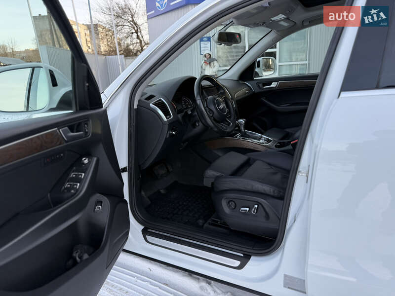 Внедорожник / Кроссовер Audi Q5 2014 в Ровно