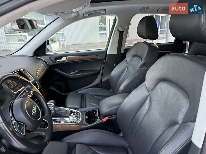 Внедорожник / Кроссовер Audi Q5 2014 в Ровно