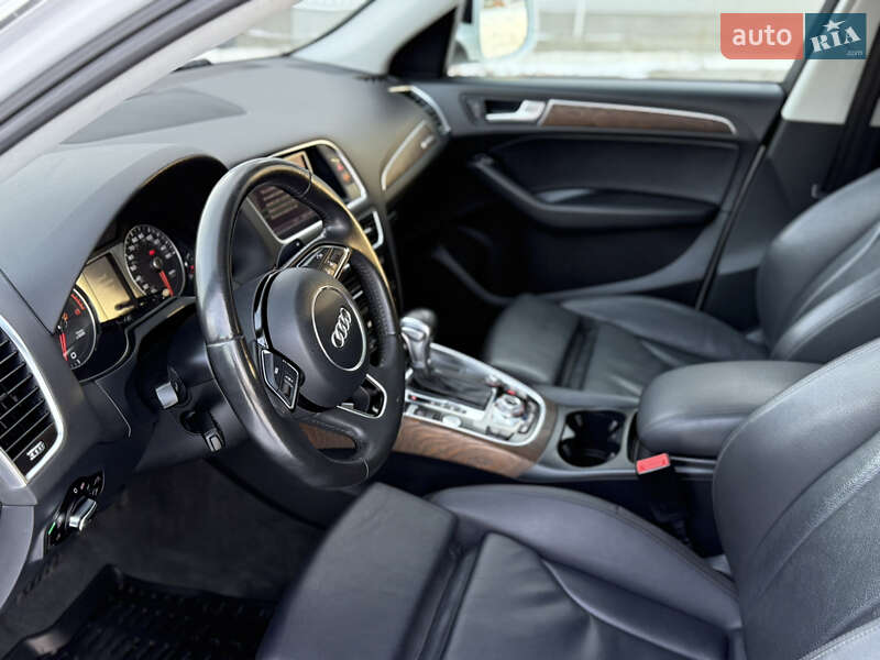 Внедорожник / Кроссовер Audi Q5 2014 в Ровно