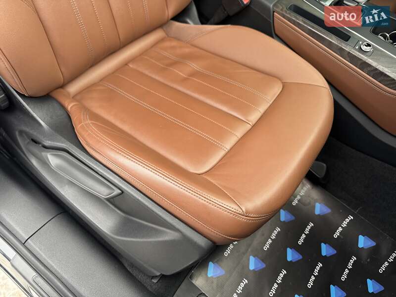 Позашляховик / Кросовер Audi Q5 2021 в Рівному