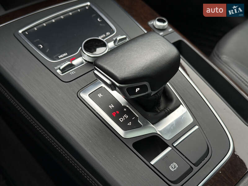 Внедорожник / Кроссовер Audi Q5 2019 в Ровно фото 87 Внедорожник / Кроссовер Audi Q5 2019 в Ровно
