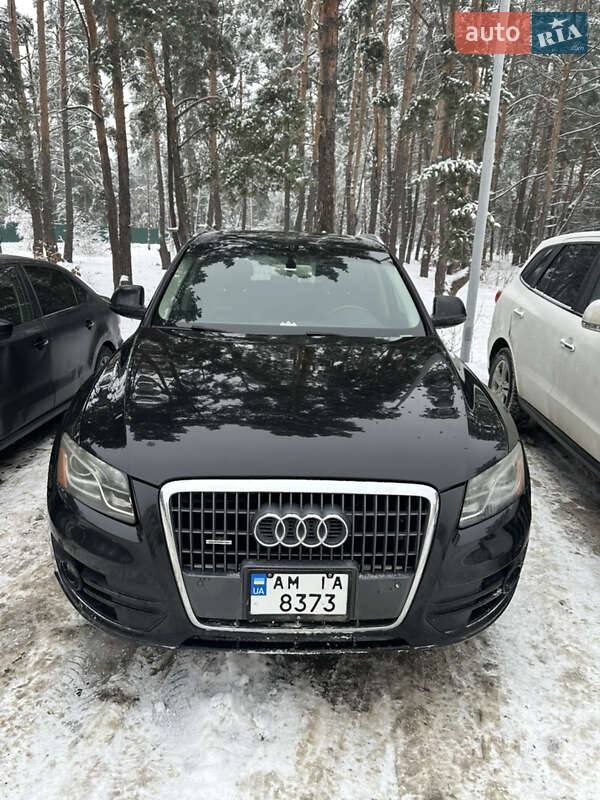 Позашляховик / Кросовер Audi Q5 2011 в Чуднові фото 5 Позашляховик / Кросовер Audi Q5 2011 в Чуднові