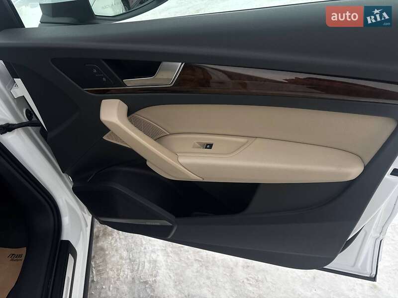 Позашляховик / Кросовер Audi Q5 2017 в Стрию фото 22 Позашляховик / Кросовер Audi Q5 2017 в Стрию