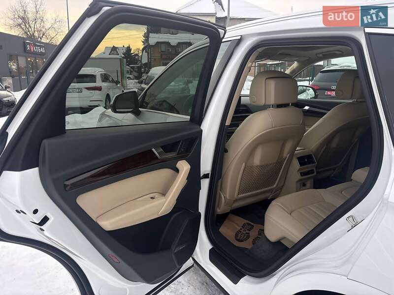 Позашляховик / Кросовер Audi Q5 2017 в Стрию фото 33 Позашляховик / Кросовер Audi Q5 2017 в Стрию