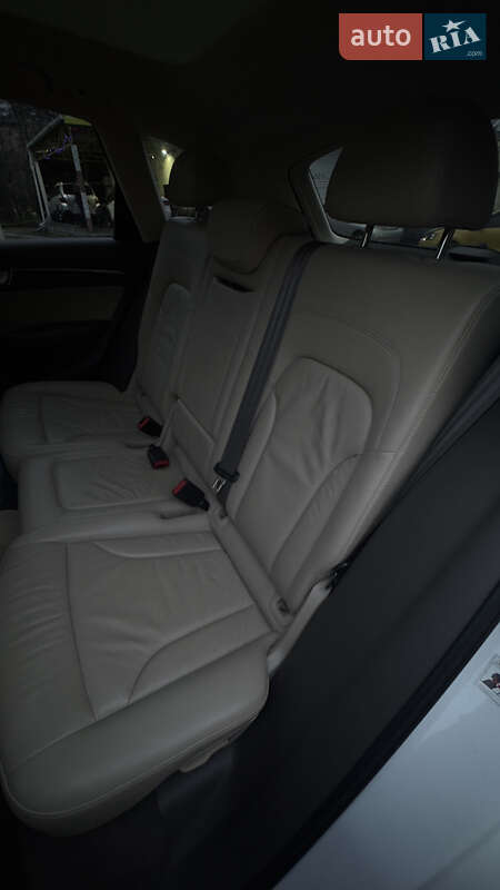 Позашляховик / Кросовер Audi Q5 2015 в Одесі фото 12 Позашляховик / Кросовер Audi Q5 2015 в Одесі