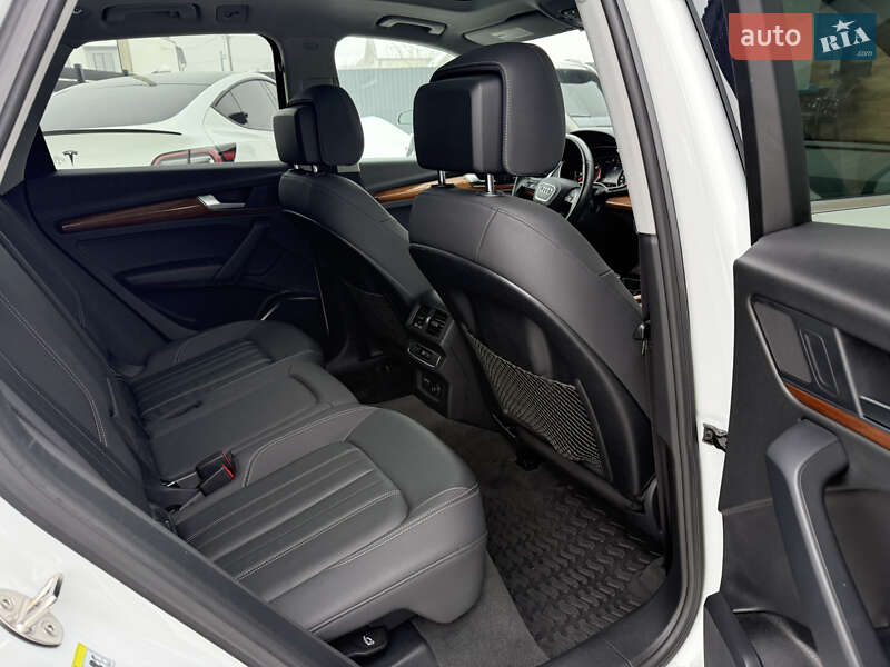 Внедорожник / Кроссовер Audi Q5 2020 в Стрые фото 35 Внедорожник / Кроссовер Audi Q5 2020 в Стрые